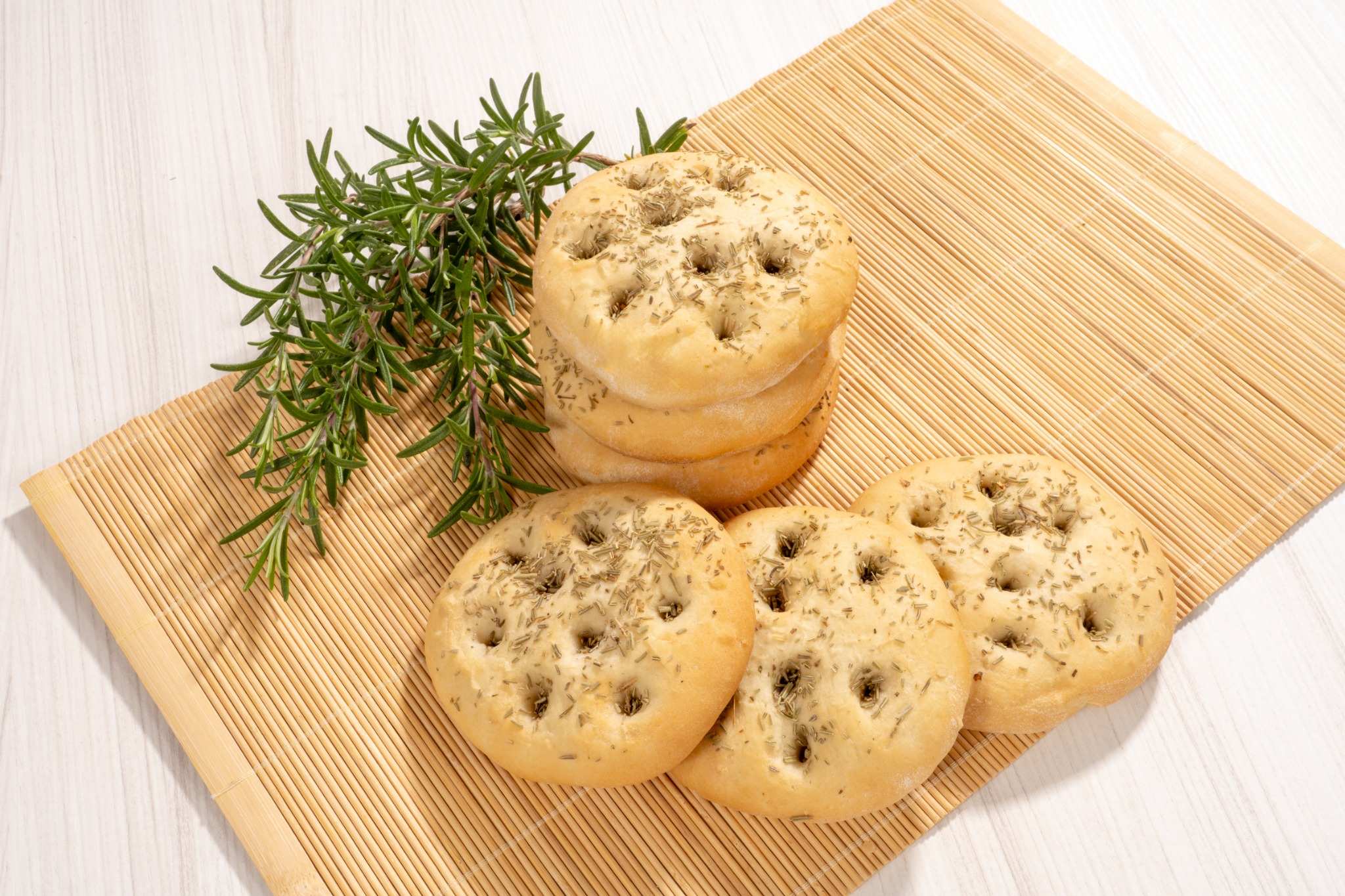 Focaccia_Rosmarino_1_sotto_300KB